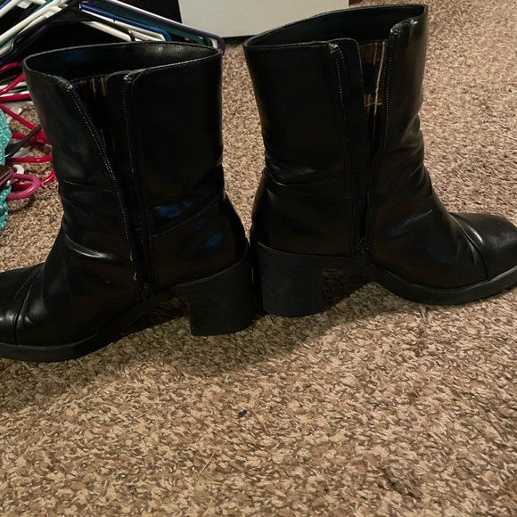 Mudd Black Women's Boots - Picture 5 of 6